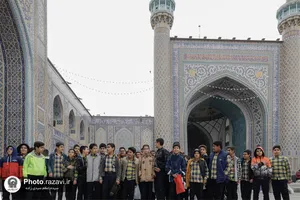 &laquo;نیم روز در بهشت&raquo;-1