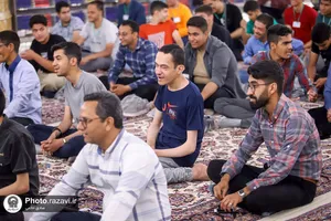 تشرف دانش&zwnj;آموزان مدارس استثنایی کشور به حرم مطهر رضوی-2