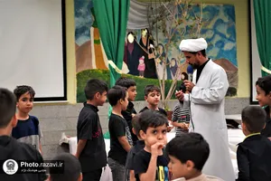 مجلس عزای حسینی در مدرسه امام رضا(ع)