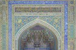 آغاز مرمت ایوان ساعت و ایوان تلگراف‌خانه در حرم مطهر رضوی