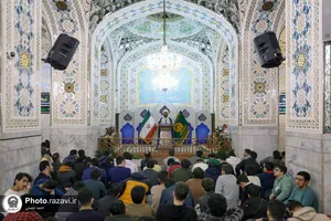 تشرف مدال&zwnj;آوران المپیاد دانش&zwnj;آموزی کشوری به حرم مطهر رضوی
