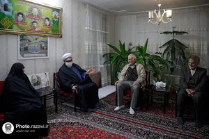 دیدار تولیت آستان قدس رضوی با خانواده شهدا