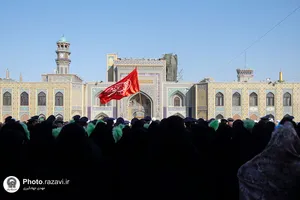 عزاداری خدام در روز شهادت امام رضا علیه السلام