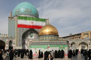 «صحن شادی» حرم مطهر رضوی