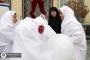 جشن عبادت دختران روستای گوارشک در حرم مطهر رضوی