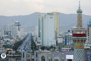 عزا
