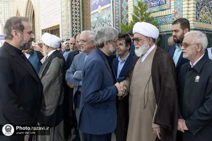تشییع پیکر مادر شهیدان خوراکیان