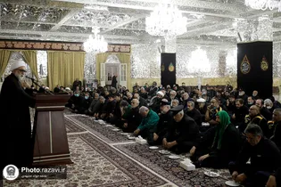 دیدار جمعی از موکبداران دهه آخر صفر با تولیت آستان قدس رضوی