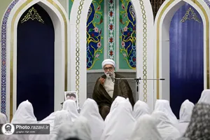 حضور تولیت آستان قدس رضوی در جمع دانش آموزان دبیرستان دخترانه امام رضا(علیه&zwnj;السلام)