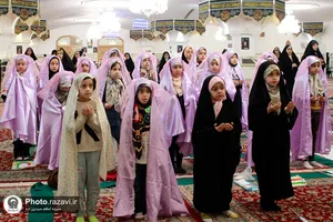 نشست قرآنی دخترانه در حرم مطهر رضوی