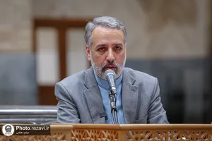 جلسه دفاع از پایان نامه دانشجویان دانشگاه امام رضا علیه&zwnj;السلام در حرم مطهر رضوی
