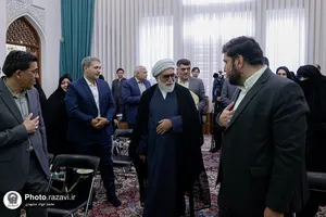 دیدار کارکنان نمونه با تولیت آستان قدس رضوی