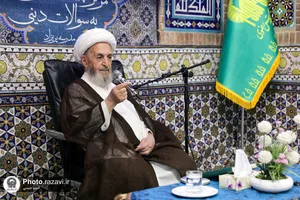 نشست تخصصی اداره پاسخگویی به سوالات شرعی با حضور آیت الله سبحانی