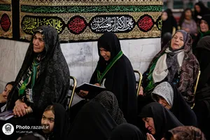 تشرف کاروان زائرین پیاده نیشابور به حرم مطهر رضوی