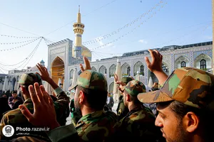 بزرگداشت مقام سرباز در حرم مطهر رضوی 
