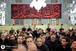 مراسم مقتل خوانی روز عاشورا در حرم مطهر رضوی