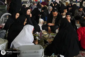 افطار خانوادگی در حریم بهشت