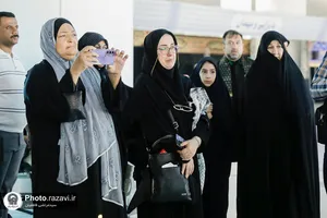 بدرقه کاروان خدام حرم مطهر رضوی در فرودگاه امام خمینی (ره) تهران