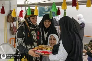 بازدید مدیر عامل بنیاد کرامت رضوی از فرآیند پخت نان برای سیل زدگان مشهدی
