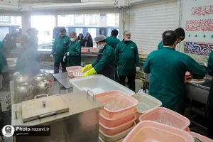 حضور جمعی از ذاکران اهل بیت در چایخانه حضرت رضا(علیه&zwnj;السلام)