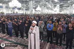 اقامه نماز مستحبی دهه اول ذی‌الحجه در بیش از ۲۰ نقطه حرم مطهر رضوی