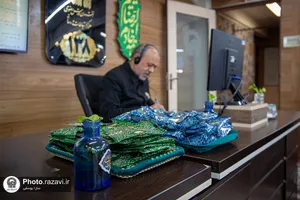 پاسخگویی تلفنی مدیر خدمه حرم مطهر رضوی به مخاطبان سامانه ۱۳۸
