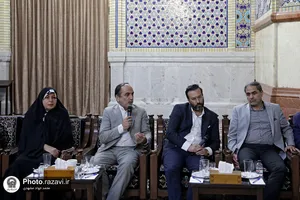 دیدار جمعی از فعالان اقتصادی خراسان رضوی با تولیت آستان قدس رضوی