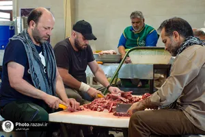 خدمت رسانی به زائران اربعین حسینی در مهران