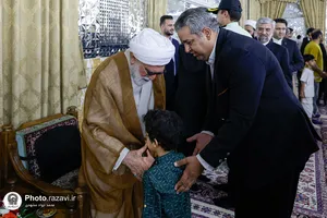 مراسم جشن عید ولادت پیامبر اکرم صلی&zwnj;الله&zwnj;و&zwnj;علیه&zwnj;وآله در تالار ولایت حرم مطهر رضوی 