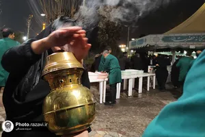 به صرف چای کنار حضرت