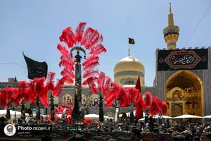 عزاداری عاشورای حسینی در حرم مطهر رضوی