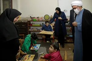 مهمانی یلدایی پدر با فرزندان امام رضایی شهید فیاض بخش