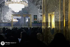 حال و هوای حرم مطهر رضوی در روز ولادت پیامبر اکرم (ص) و امام جعفر صادق علیه&zwnj;السلام