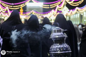 حال و هوای حرم مطهر رضوی در شب میلاد حضرت معصومه سلام الله علیها