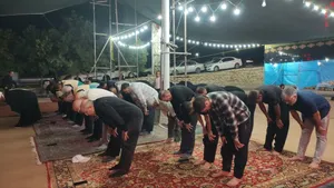 پذیرایی گرم و پرشور از زوار اربعین در موکب امام رضا (ع) ملایر + تصاویر