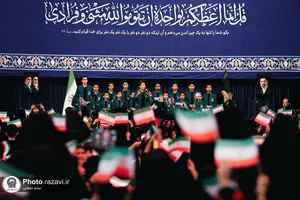 ویژه برنامه فرشتگان مقاومت در حرم مطهر رضوی-2