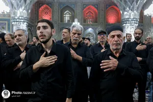 اجتماع عزاداران تاسوعای حسینی در حرم مطهر رضوی