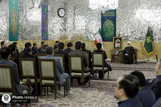 دیدار جمعی از کارکنان منتخب با تولیت آستان قدس رضوی