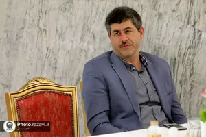 نشست صمیمی مدیران ادواری حرم مطهر
