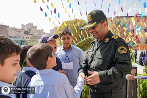 گرامیداشت هفته نیروی انتظامی در دبستان امام رضا(ع)