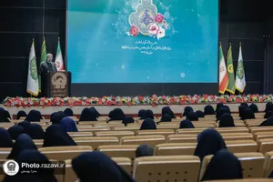 تقدیر از بانوان شاغل در حرم مطهر رضوی