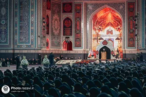 آئین خطبه&zwnj;خوانی شب عاشورا در حرم مطهر رضوی