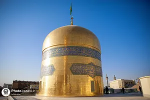 آیین تعویض پرچم حرم امام رضا علیه&zwnj;السلام در آستانه ماه ربیع&zwnj;الاول