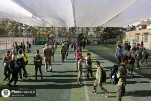 حضور دربانان حرم مطهر رضوی در مراسم آغاز سال تحصیلی مدارس بعثت