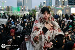 حال و هوای حرم مطهر رضوی در شب میلاد امام رضا علیه&zwnj;السلام -2