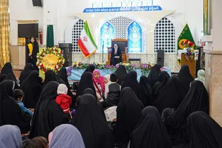 جشن بانوان اردوزبان در حرم مطهر رضوی