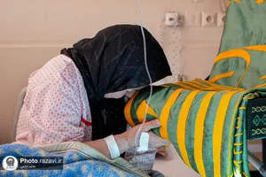 حضور خدام حرم مطهر رضوی در بیمارستان امام رضا علیه&zwnj;السلام 