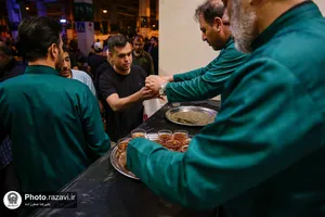 اسکان زائران دهه آخر صفر در پارکینگ&zwnj;های حرم مطهر