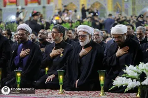مراسم شام غریبان امام رضا علیه&zwnj;السلام در حرم مطهر رضوی