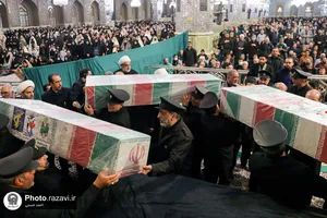 عزاداری ظهر شهادت حضرت فاطمه زهرا(سلام الله علیها) در حرم مطهر رضوی